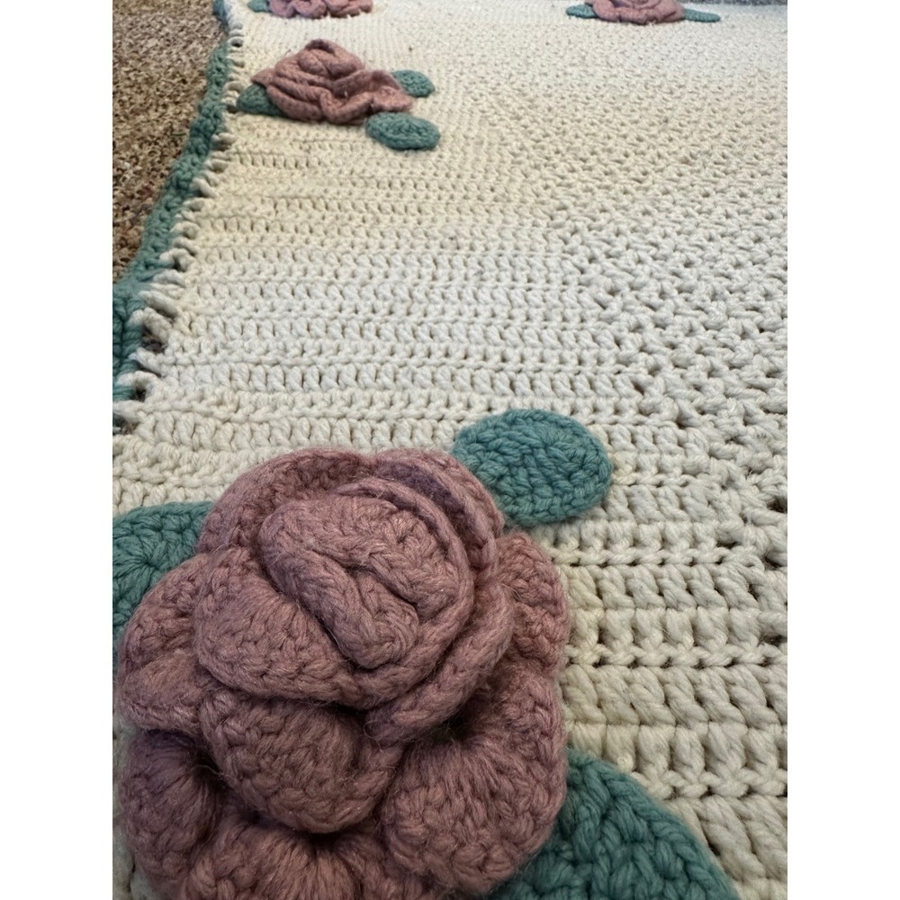 Vintage knit afghan/Throw 3D flowers cream - Picture 6 of 9